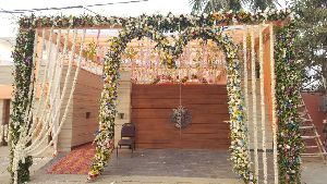 Mehndi Flower Decoration Services