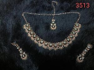 3513 Choker Necklace Set