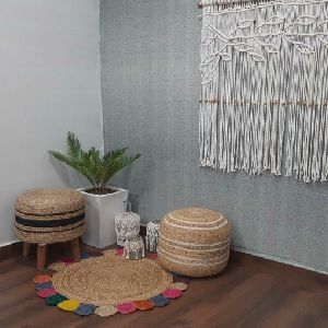 Handmakers natural rug with outer circle