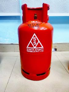 lpg cylinder fitted self-closing valve