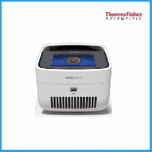Thermo Fisher Scientific VeritiPro&amp;trade; Thermal Cycler, 96 well