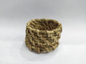 Rattan Napkin Holder, Shape : Round