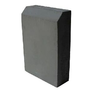 300mm x 450mm x 100mm Concrete Kerb Stone