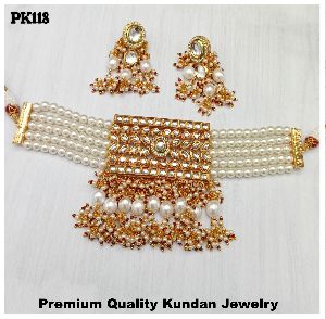 Premium Quality Kundan Choker Set