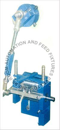 mechanical feeder