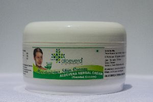 200gm Aloe Vera Sandal Cream