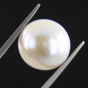 pearl gemstone 7.25 carat