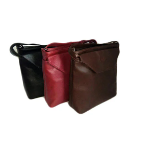 Rectangular Embossed Leather Crossbody Bag, Technics : Machine
