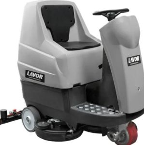 Comfort-XS 75R Ride On Floor Scrubber Dryer