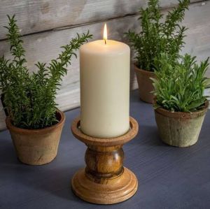 Acasia wooden candle stand