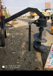 TRACTOR MOUNTED PILING MACHINE