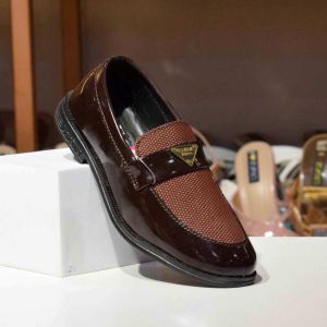 Boys patent black shoes