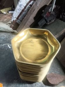 Round Brass Dish, For Serving Food, Feature : High Quality, Light Weight