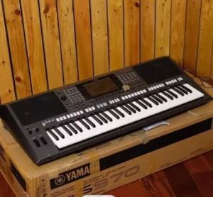 Korg Pa5x 88-Note Professional Arranger Keyboard