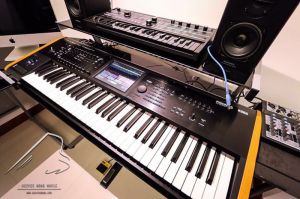 yamaha psr-sx900 high-level arranger keyboard