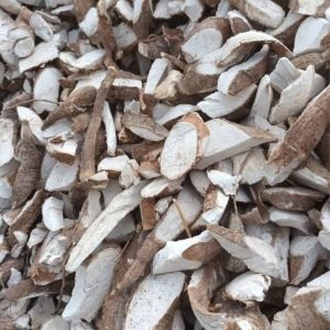 Cassava Chip, Packaging Type : Brownish for Sweet & Salty