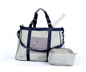 Oversized Travel Handbag With Dopp Kit