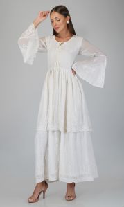 Ladies White Georgette Gown