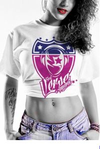 FIRSTVERSE BADGE COLOR T-SHIRT FEMALE