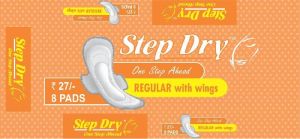 Step Dry Regular with Wings Sanitary Pads