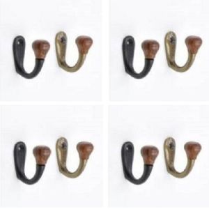 Hooks, Mounts & Mounting Accessories