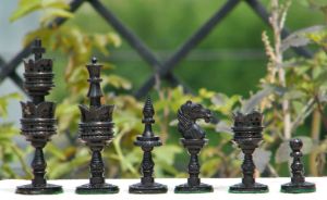 KB1 Lotus Bone Chess Pieces