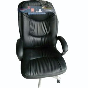 Black Leather Boss Office Chair