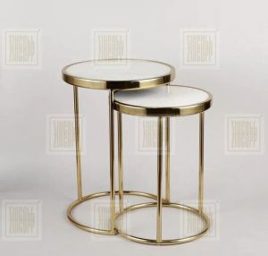 Nesting table set of 2