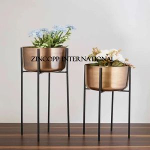 Pot With Stand Set of 2