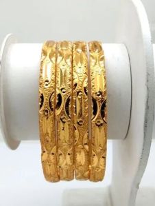 Gold Platted Forming Bangle