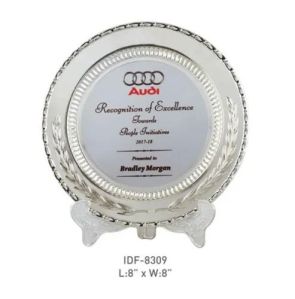 Silver Plated Round Memento
