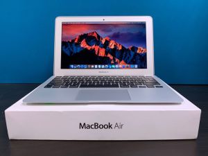 Apple MacBook Air 13&amp;quot; i5 -