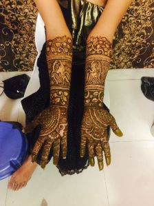 Basic Mehendi Art Services