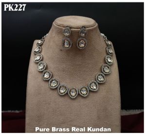 Pure Brass Single Line Real Kundan Necklace Set