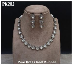 Pure Brass Single Line Real Kundan Necklace with Earrings