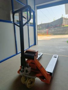 Hand Pallet Truck with Digital Crane Scale