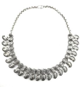 nl606 silver necklace