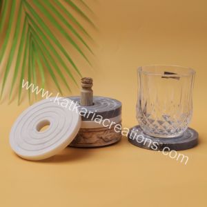 Marble coaster set with wooden base