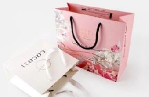 Pink & White Fancy Paper Packaging Bag