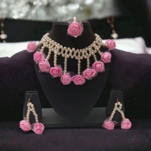 Baby Pink Flower Jewellery Set