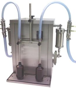 Semi Automatic Liquid Filling Machine For Industrial