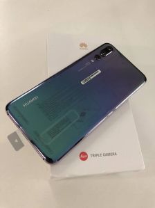 Brand New Huawei p20 Pro Mobile Phone