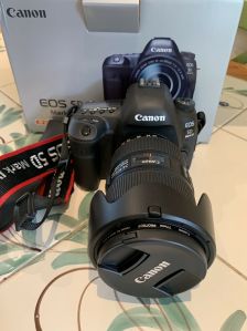 Canon Eos 5d Mark IV Digital DSLR Camera