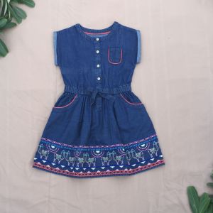 Knee Length Girls Cotton Frock