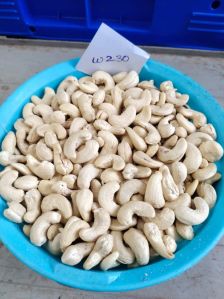 Cashew Nuts, Color : Creamy 100%, Taste : Light Sweet