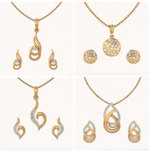 Polished Ladies Diamond Pendant Set, Color : Silver Golden