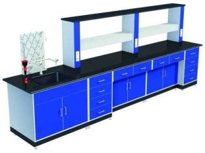 Polished Stainless Steel Laboratory Working Table