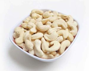 W320 Whole Cashew Nuts