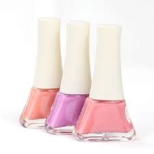 Nail Paints, Packaging Type : Glass Bottle