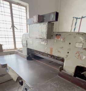 Automatic Elecric Polar Paper Cutting Machine, Condition : Used